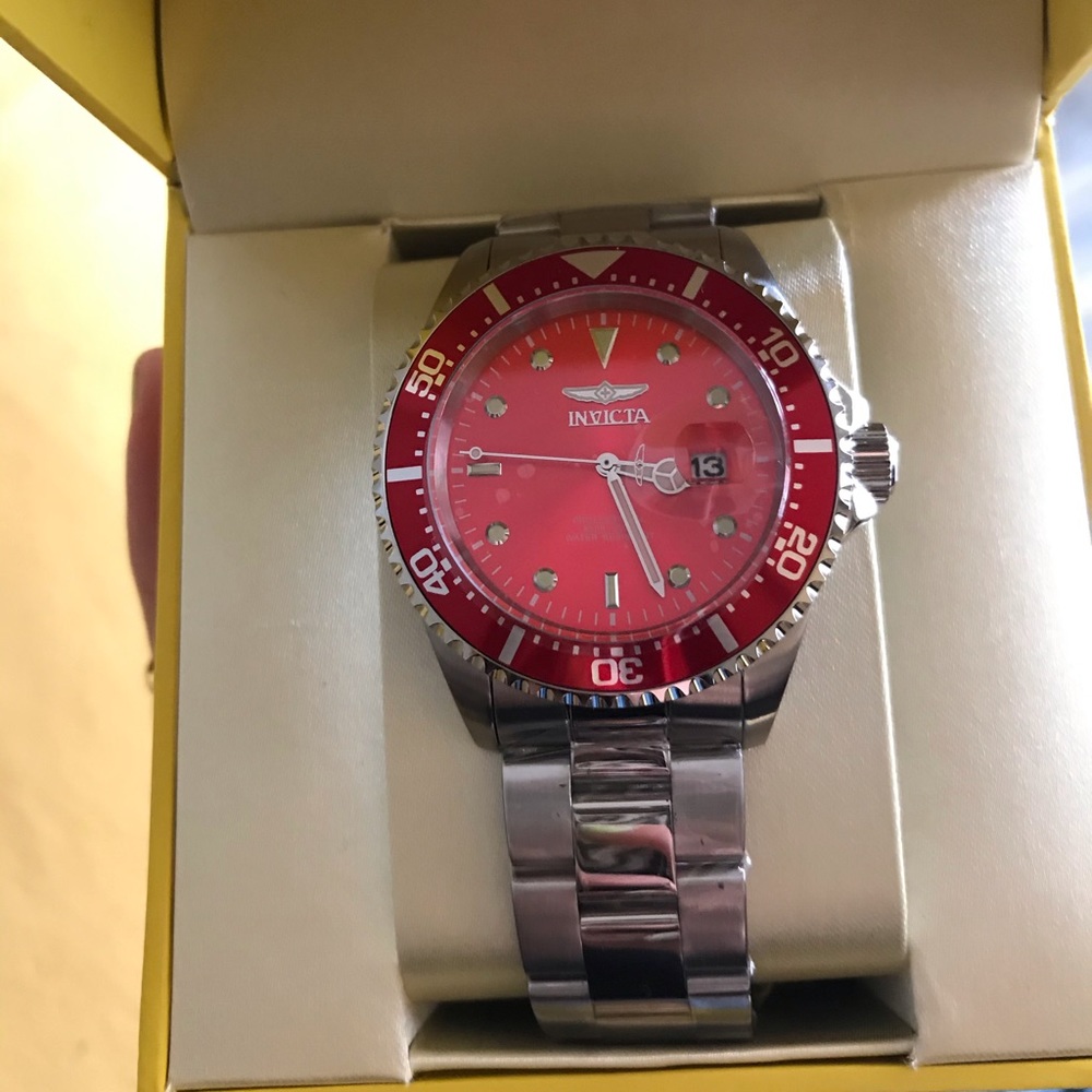 NEW Invicta watch